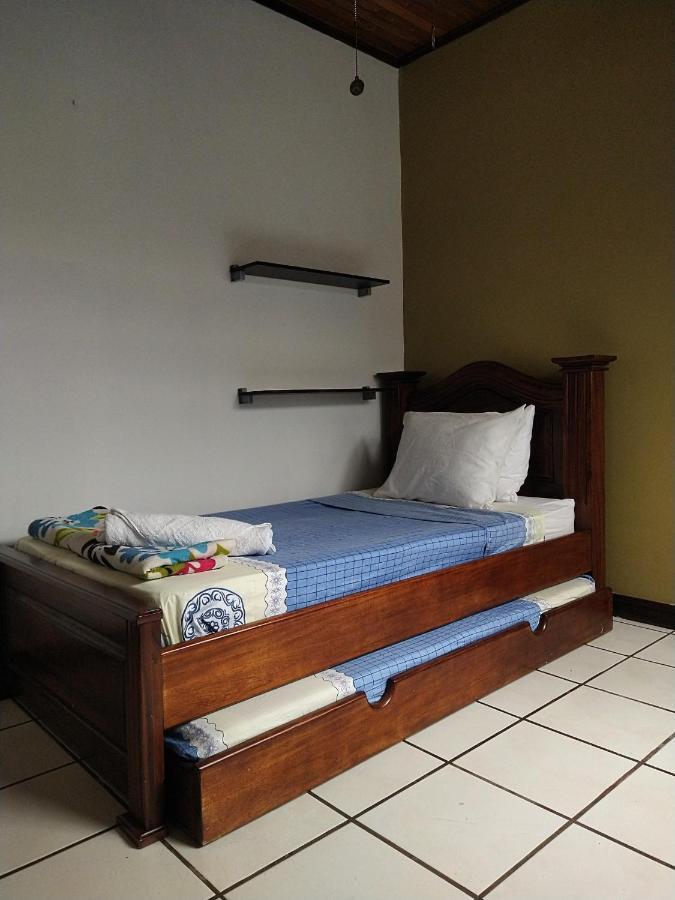 Casa Lorin Apartment Rio Segundo ภายนอก รูปภาพ